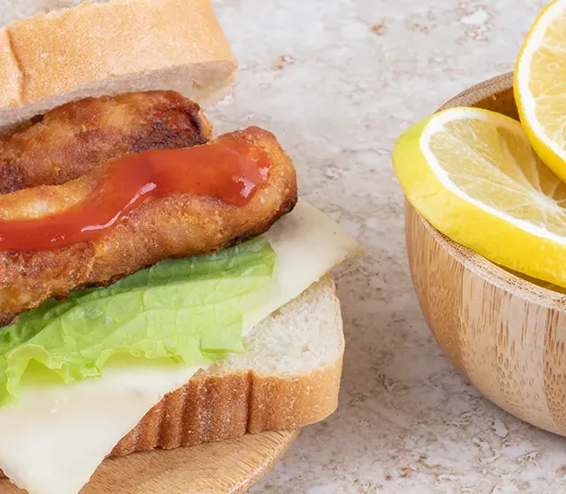 هوت دوج اصابع السمك